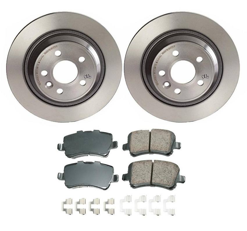 Volvo Disc Brake Pad and Rotor Kit - Rear (302mm) (Ceramic) (EURO) 31317483 - Akebono Euro Ultra-Premium 4119837KIT